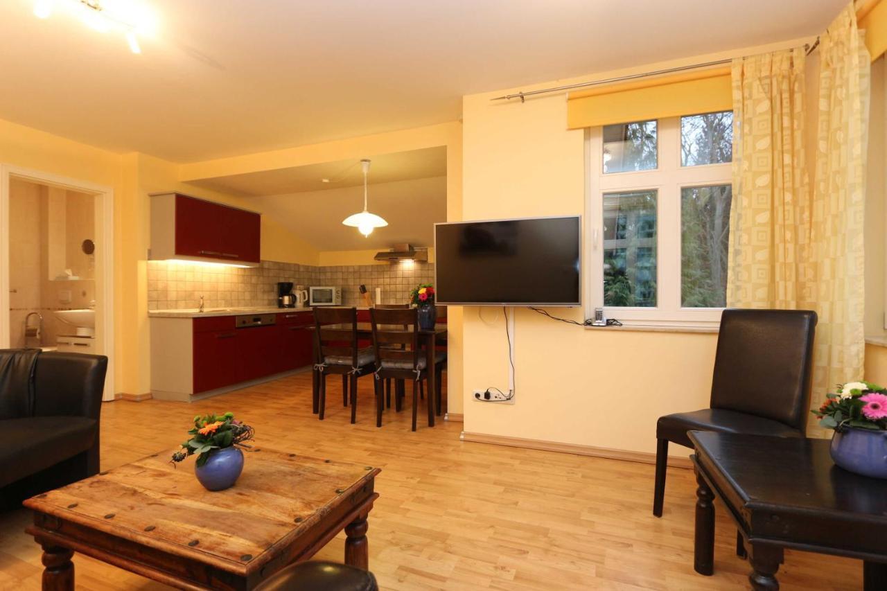 "Haus Am Wald" Strandnah - Fewo Cc Zinnowitz Exterior photo